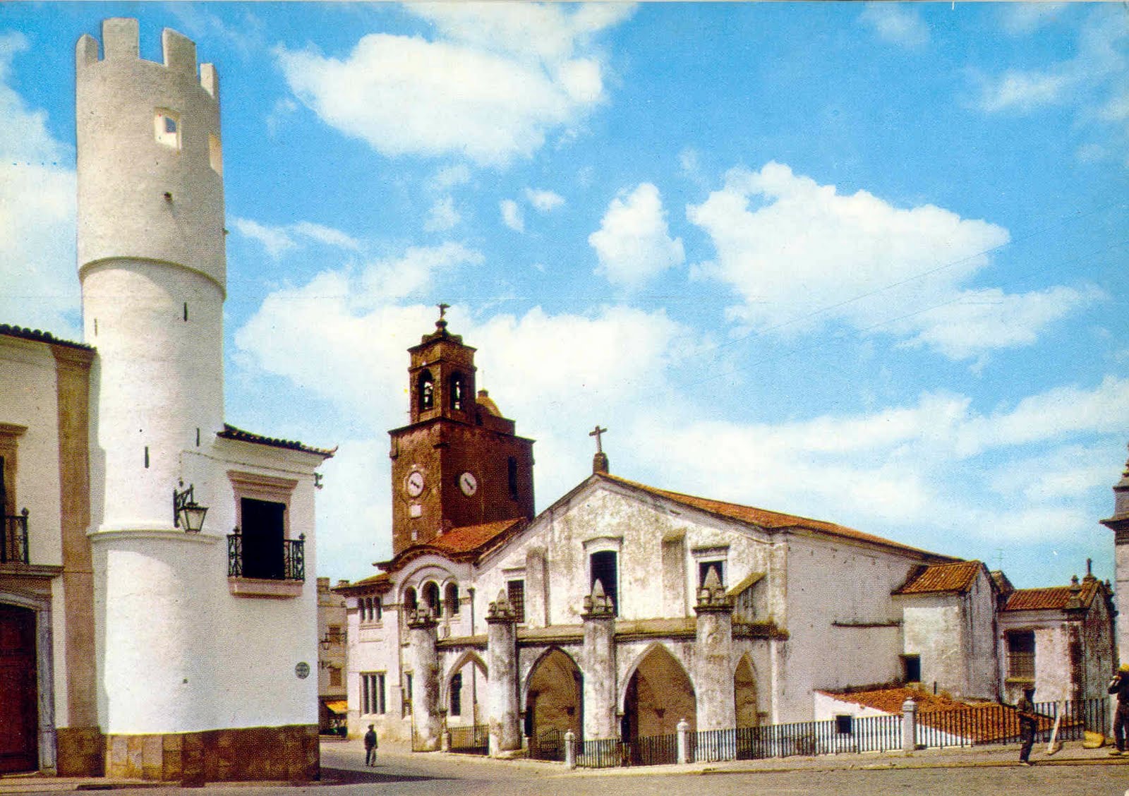 [Beja+-+Igreja+de+Santa+Maria+(p).jpg]