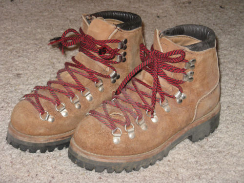 10engines: dexter hiking boots