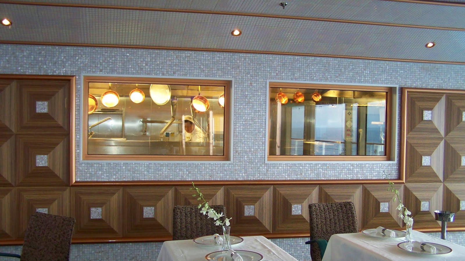 Kreuzfahrt-Tagebücher: Die Costa Luminosa und Schiffe, die wir