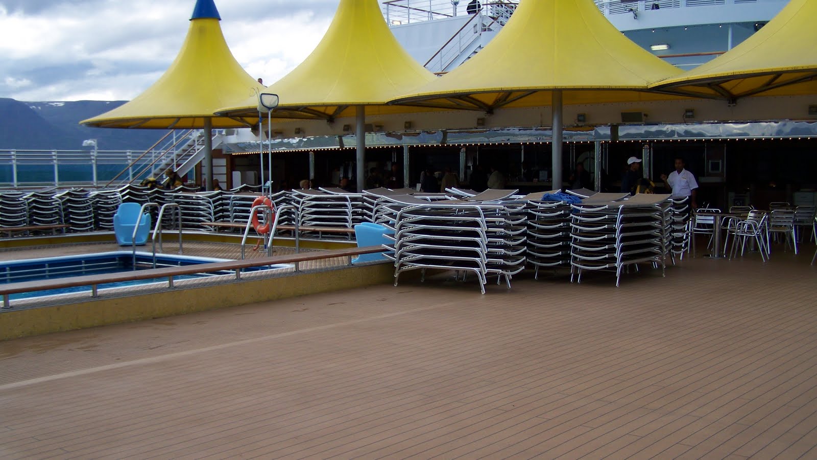 Kreuzfahrt-Tagebücher: Die Costa Luminosa und Schiffe, die wir