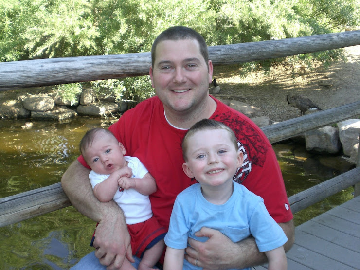 The Zoo with Dad and Gavin...