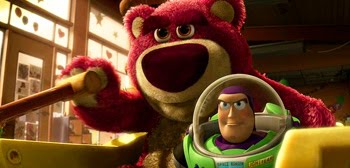 [toystory3-lotsobear-newtrailer-tsr.jpg]