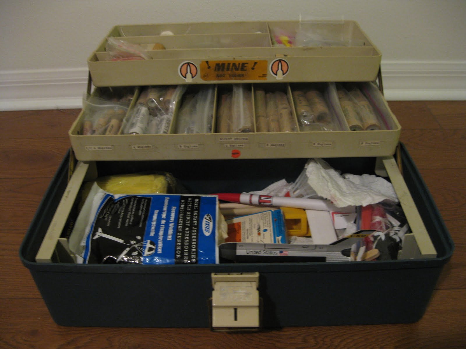 Model Rocket Building Old Range Box Part 2