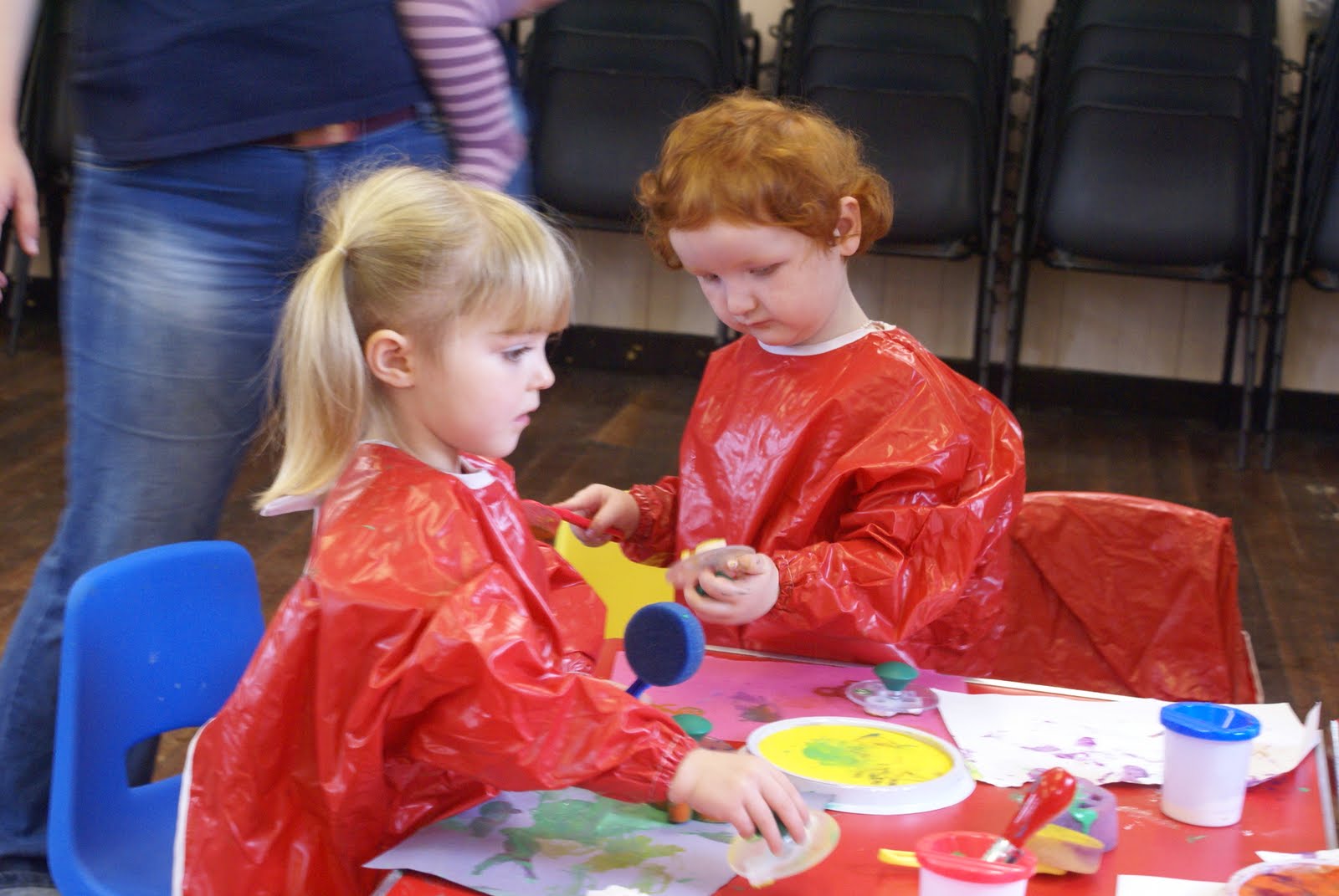 Neive and Beth Messy Play