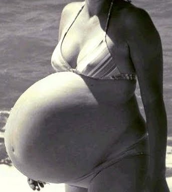 [huge-pregnant-belly-1.jpg]