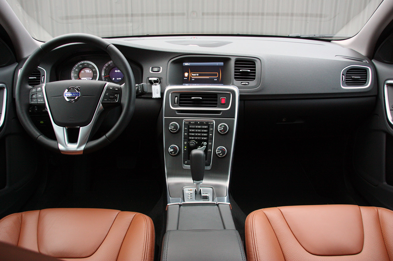 Volvo s60 2011. Volvo s60 2011 салон. Volvo s60 Interior. Volvo s60 2010 салон. Volvo s60 II Interior.