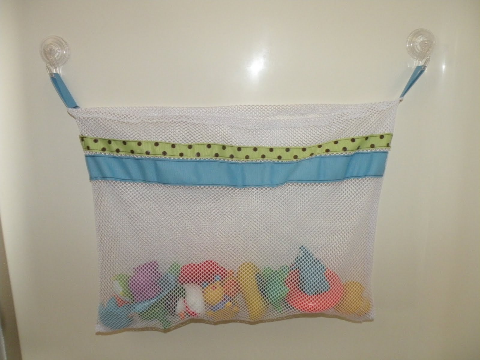 Simply SewSassy Crayon Roll / Bath Toy Bag
