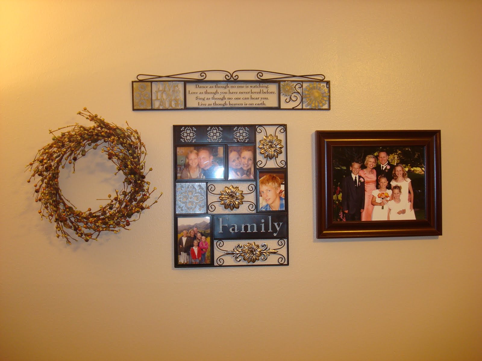 ImagineCozy: How to Decorate Your Wall with a Grouping