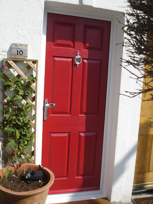 Picture 1 Red on White Composite Door External View