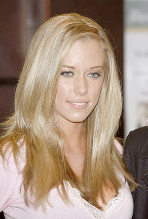 [kendra+wilkinson+official+myspace.jpg]