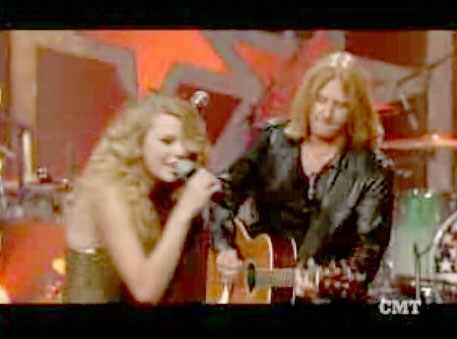 [taylor+swift+picture+to+burn+video+1.jpg]