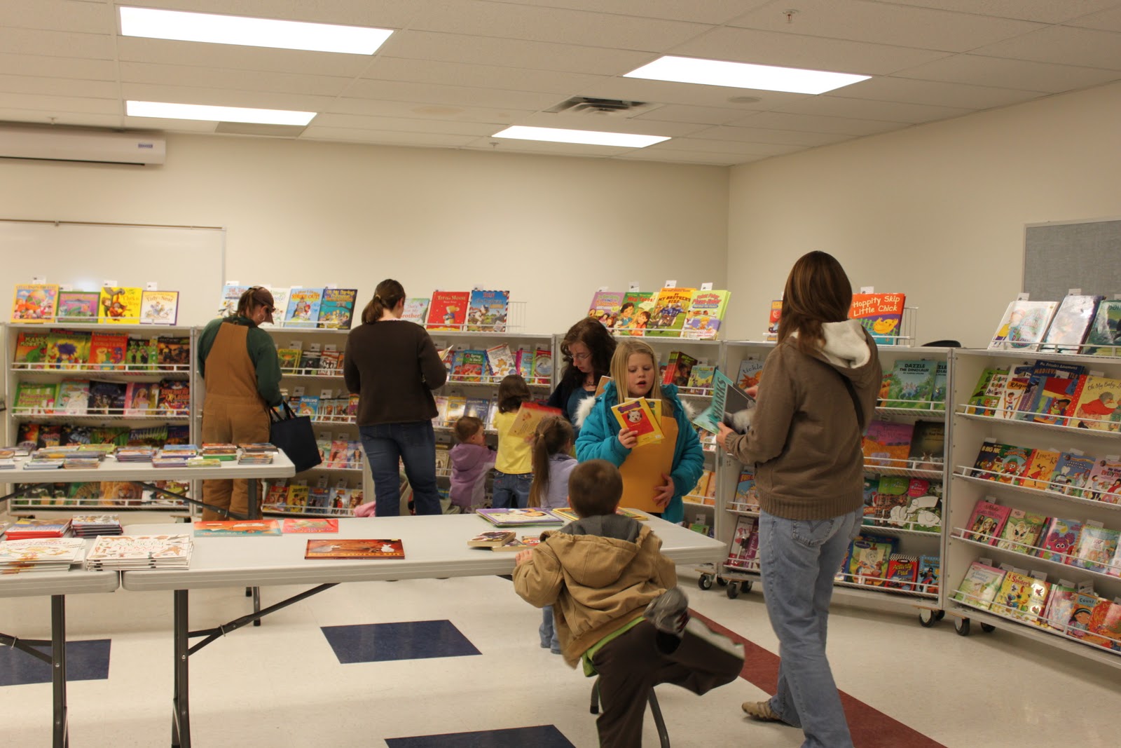 Red Cliffs Elementary Book Fair a Success