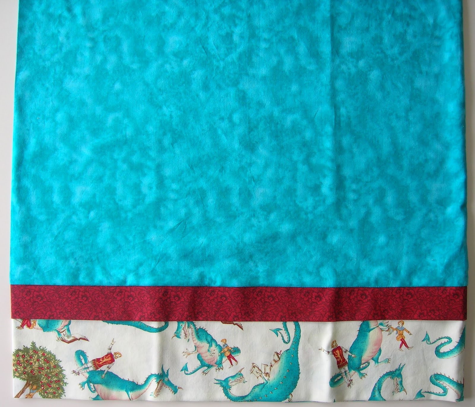 Such a Sew and Sew Fancy Pillowcase Tutorial