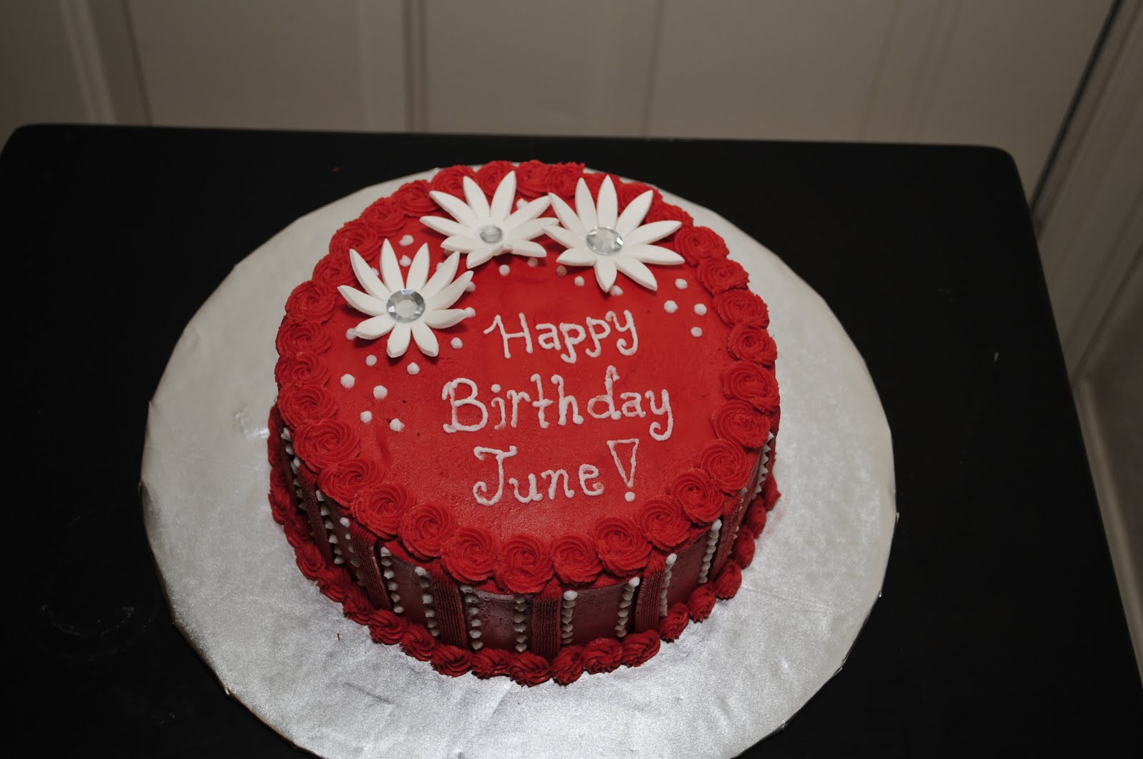 lindsay-s-custom-cakes-june-s-birthday-cake