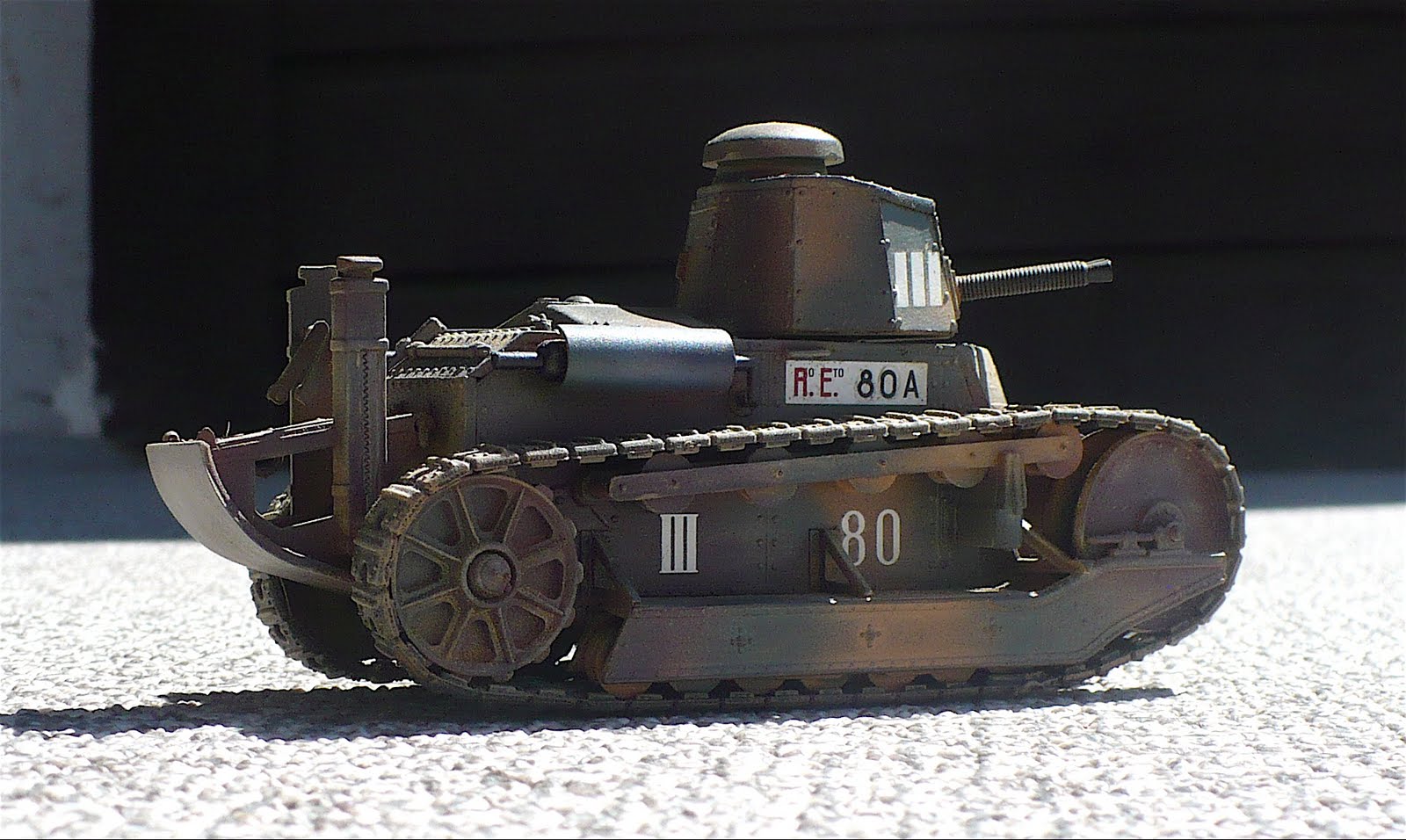TAURO MODEL réf 104 . 1/35 . ITALY TANK CHAR FIAT 3000 21 Ia. WWI