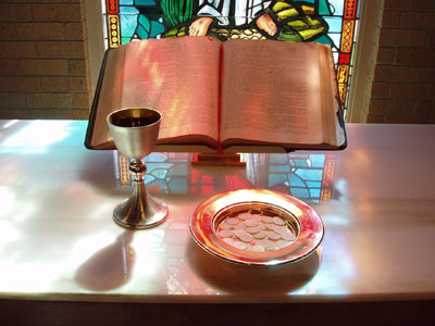 Gloria Deo: Dix on the Holy Sacrament