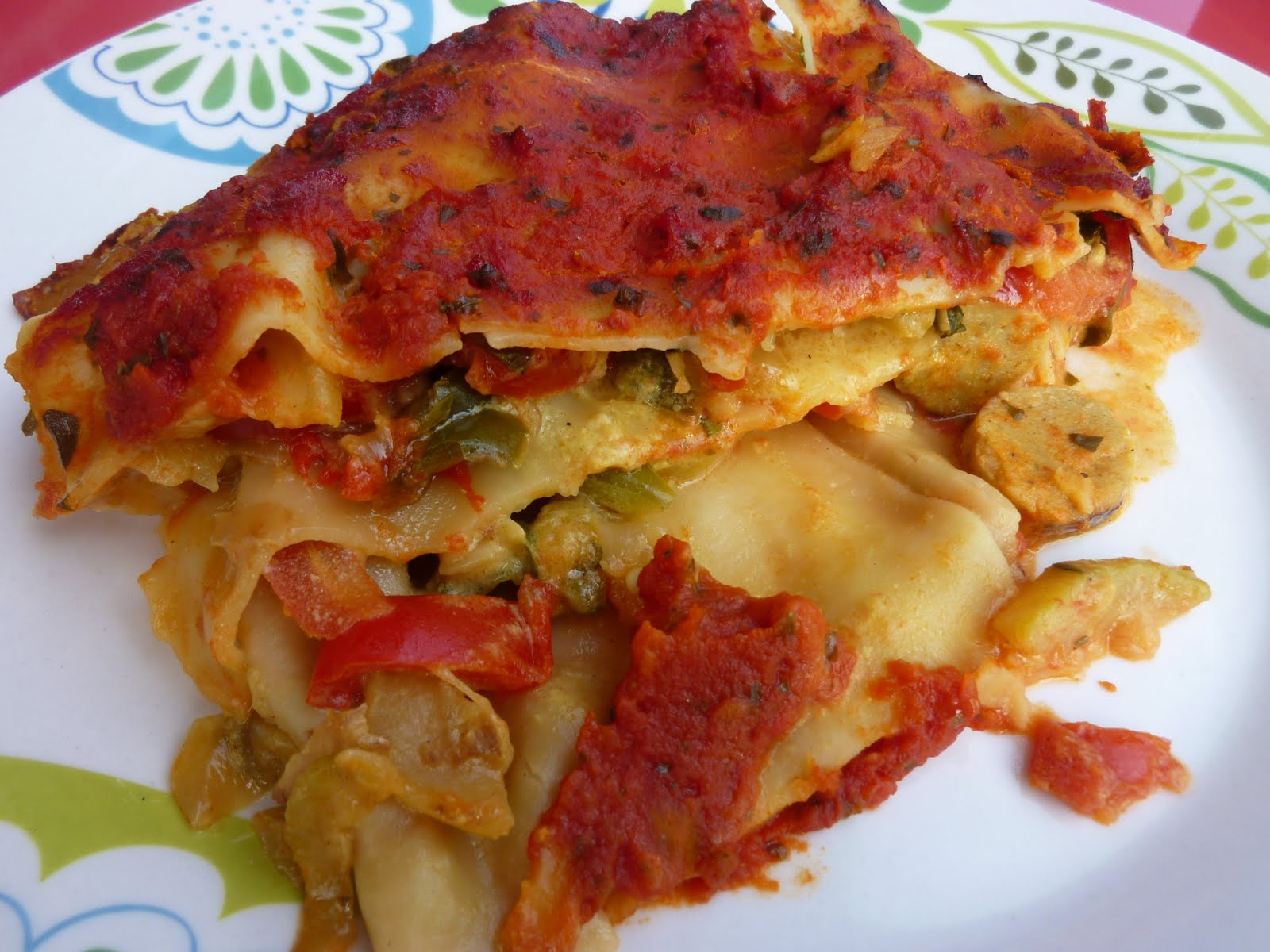 My Vegan Revolution Lasagne aux légumes et aux saucisses de seitan