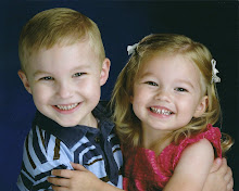 Brayden & Sienna - August 2009