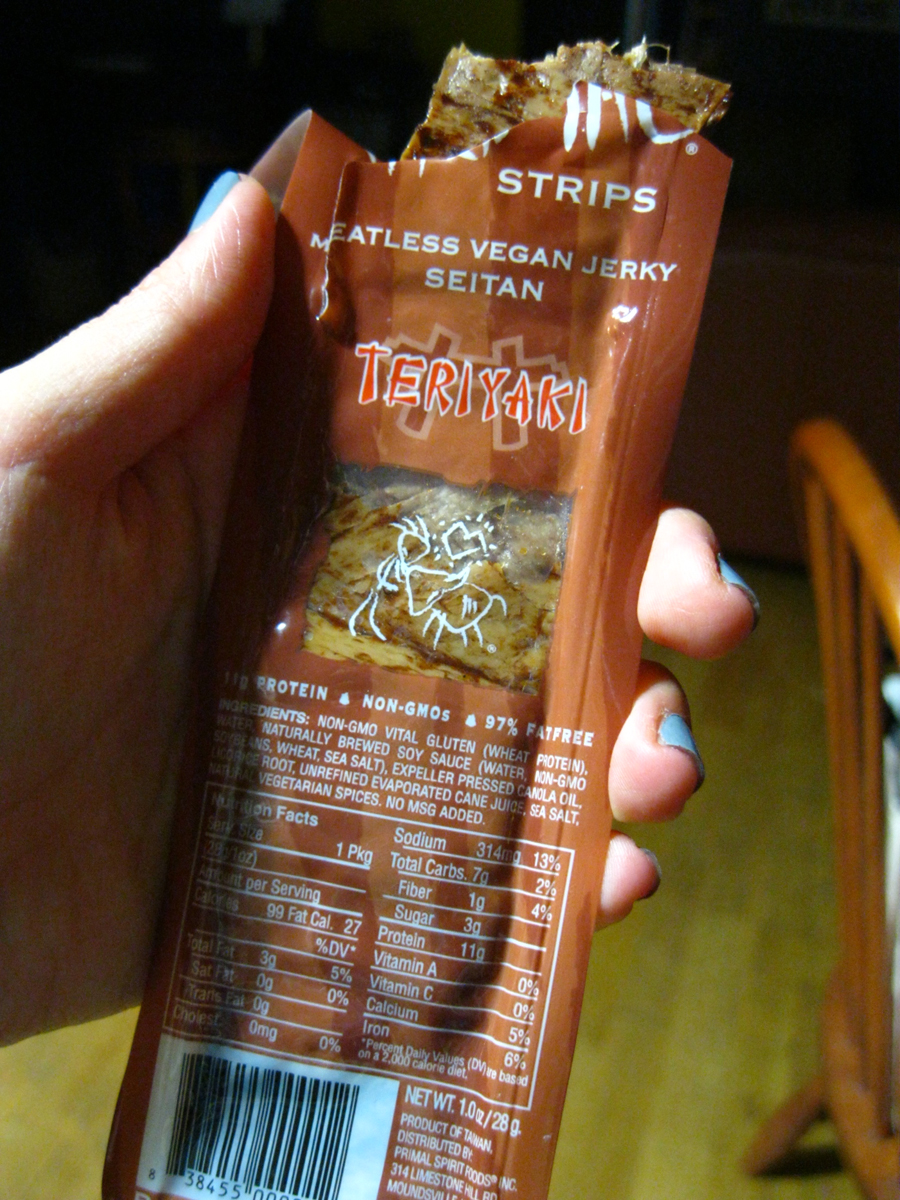 Tingers Tastings Product Review Meatless "Beef " Jerky... Well There