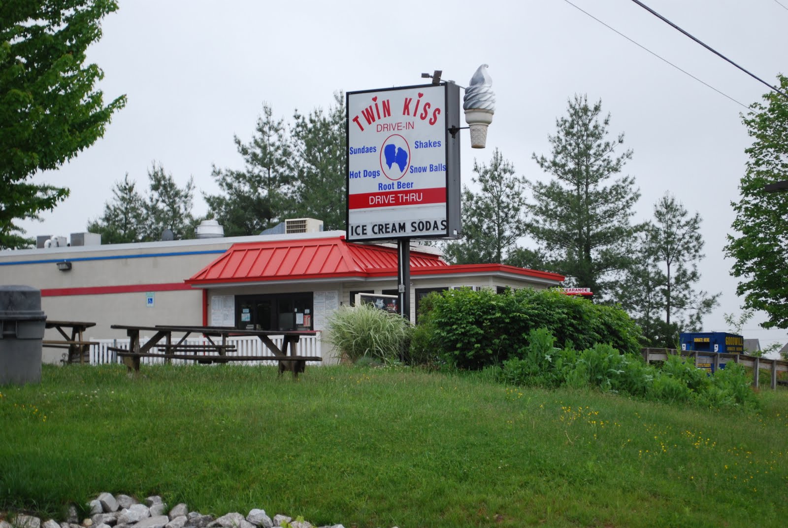 Vote No'Malley Twin Kiss for Sale?