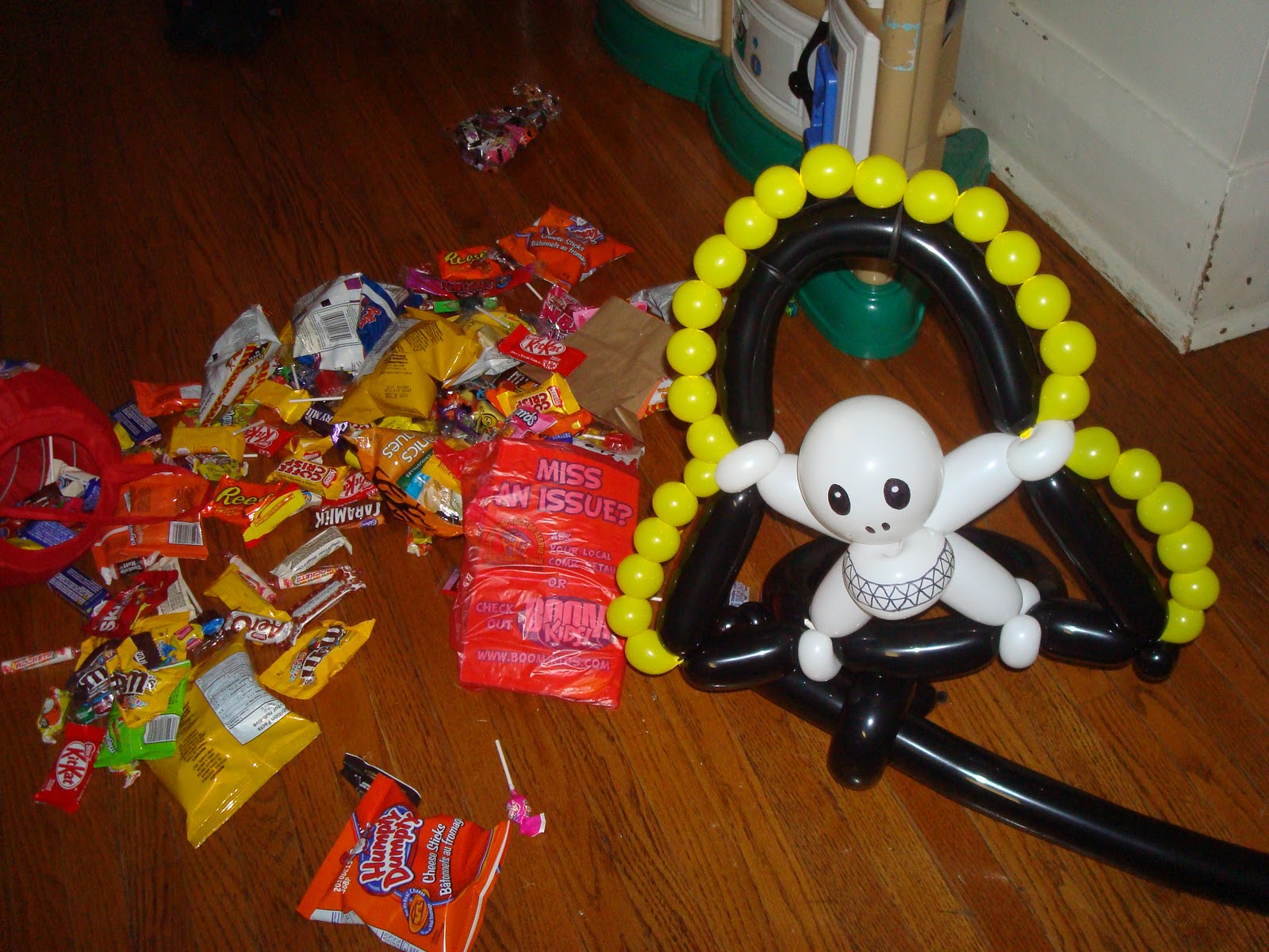 sandylucballoontwister halloween pirate hat