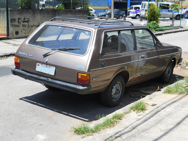 Registros Automotivos do Cotidiano: Ford Belina II L 4x4 1985