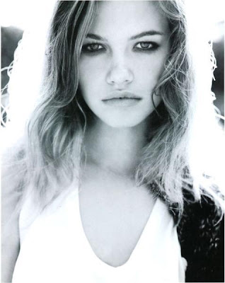 beautyfetishist: Hailey Clauson