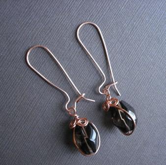 How to make Lashed Kidney Wire Earrings - Featuring SWAROVSKI
