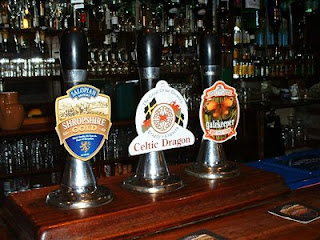 Funny Joke - Man walks into a pub Funny Joke - One for the road