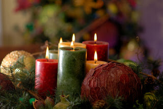 lighted christmas candles