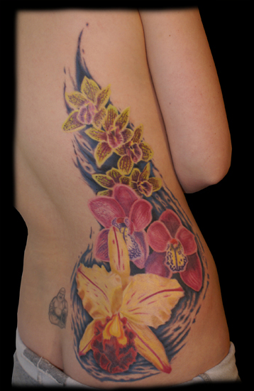 tattoo picture galleries. tattoo of flowers. pretty
