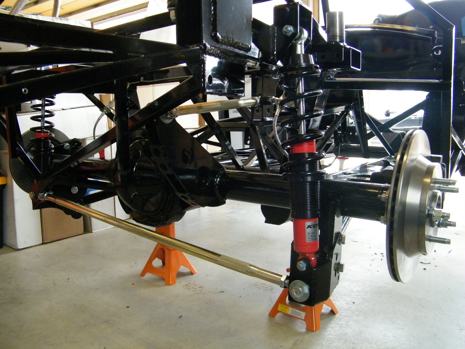 What is a 3 link suspension, MultiLink Suspension System Technology