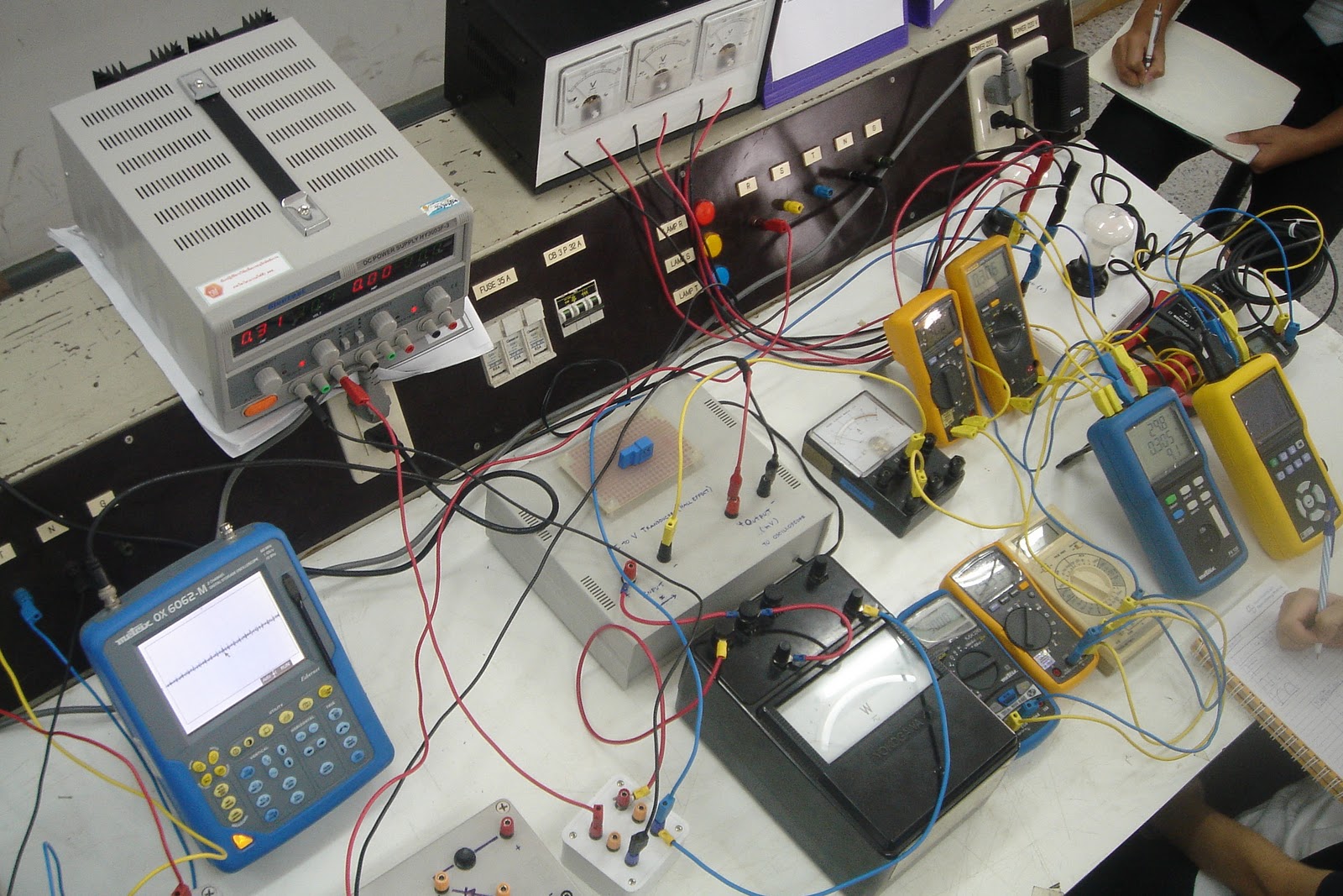 Electrical Engineering Laboratory 292 Lab 4