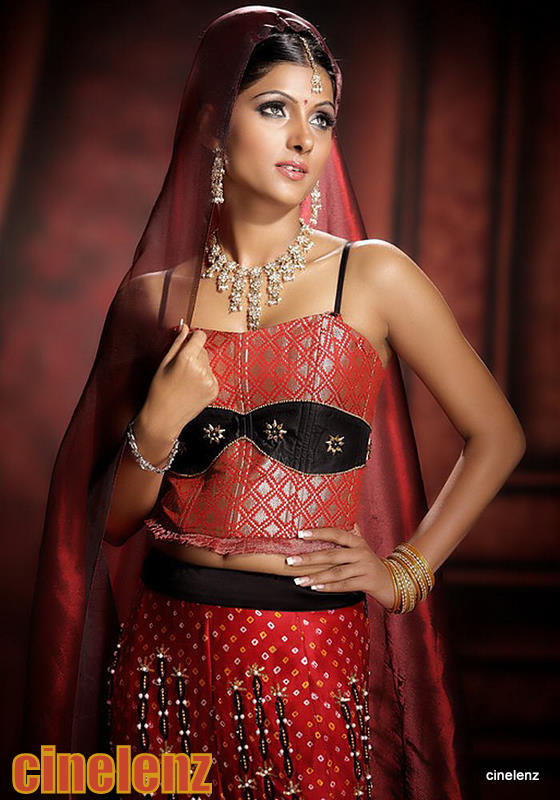 Sexy Amandeep Kaur Model Stills