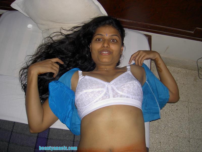 Tamil girl naked anal photos