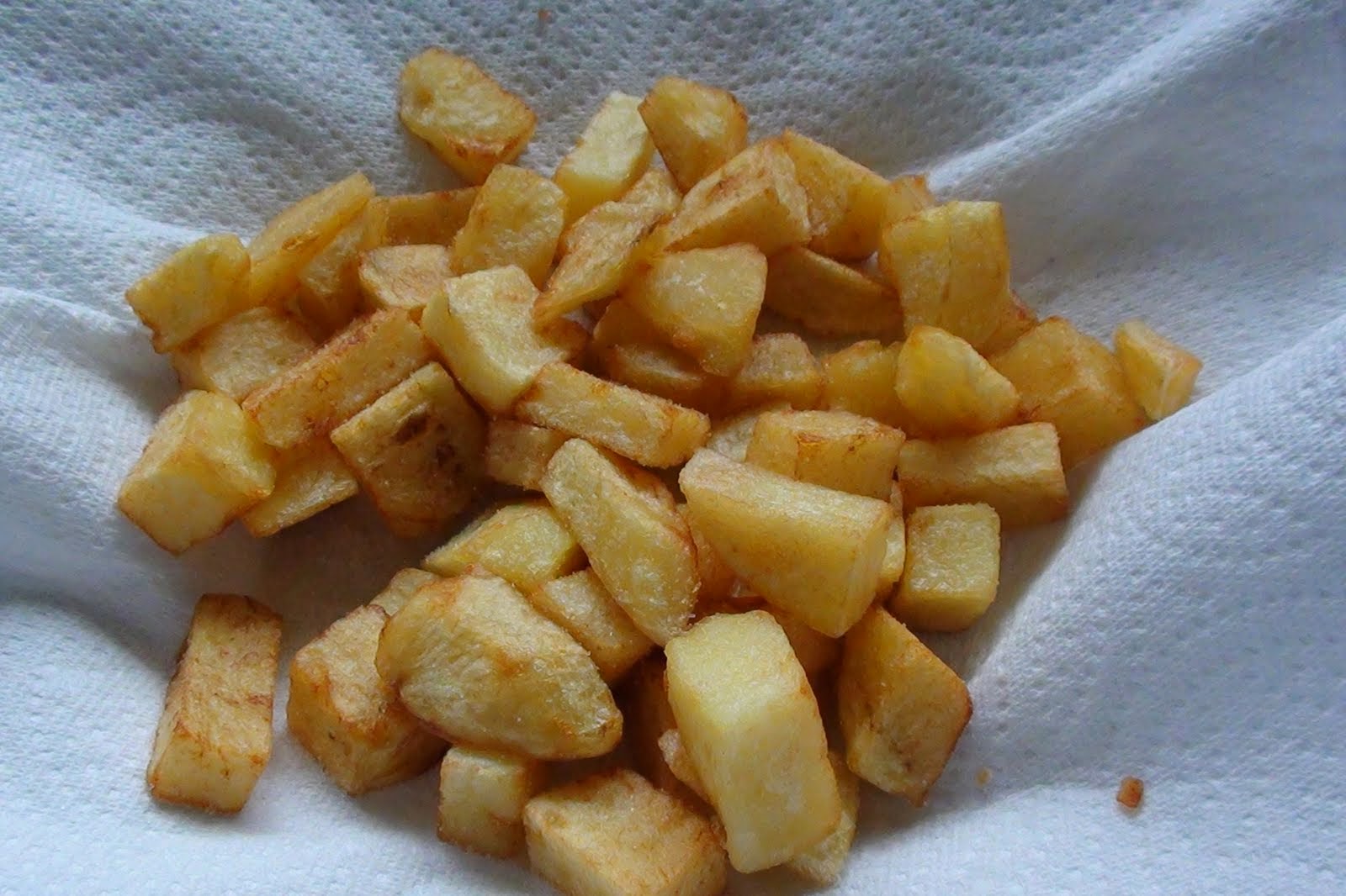 zsuzsa is in the kitchen FRIED POTATOES SÜLT KRUMPLI