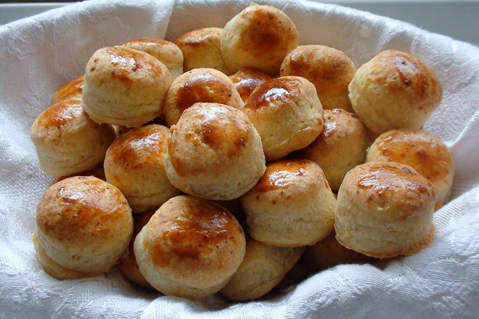 Zsuzsa Is In The Kitchen Cottage Cheese Biscuits Cottage Cheese