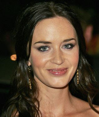 Emily Blunt Hot Pictures | Famous Celebrity Women