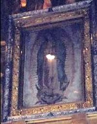 [NotreDame-de-guadalupe-miracle1.jpg]