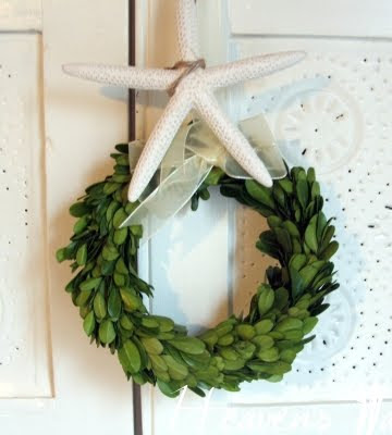 small green wreath