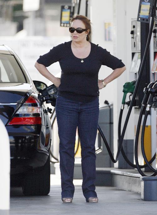 [PicImg_Former_Dukes_of_a8cf.jpg]