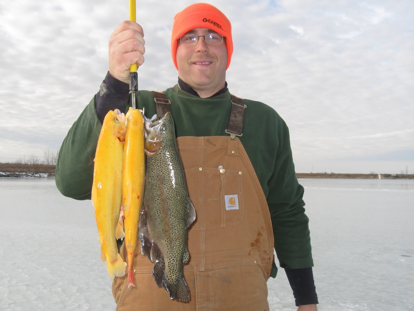 [ice+fishing!+040.JPG]