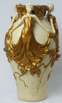 [Art+Nouveau+vase.jpg]