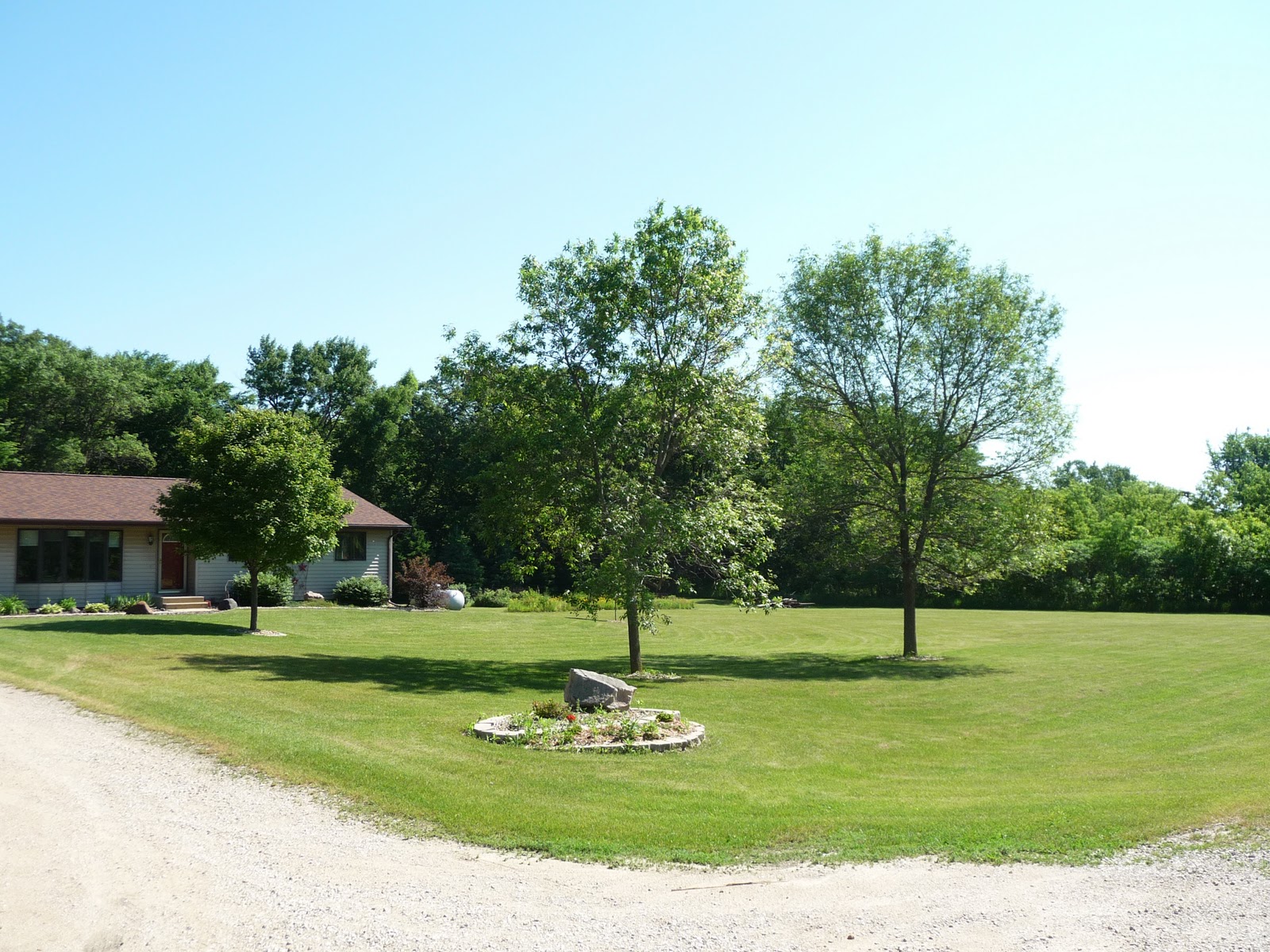 2545 Waterbury Road Acreage Charles City, Iowa