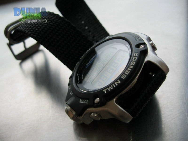 DUNIA JAM: Casio DEP-610 - jam selam profesional dari Casio