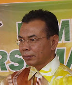 Dato' Hj Azmi b. Din