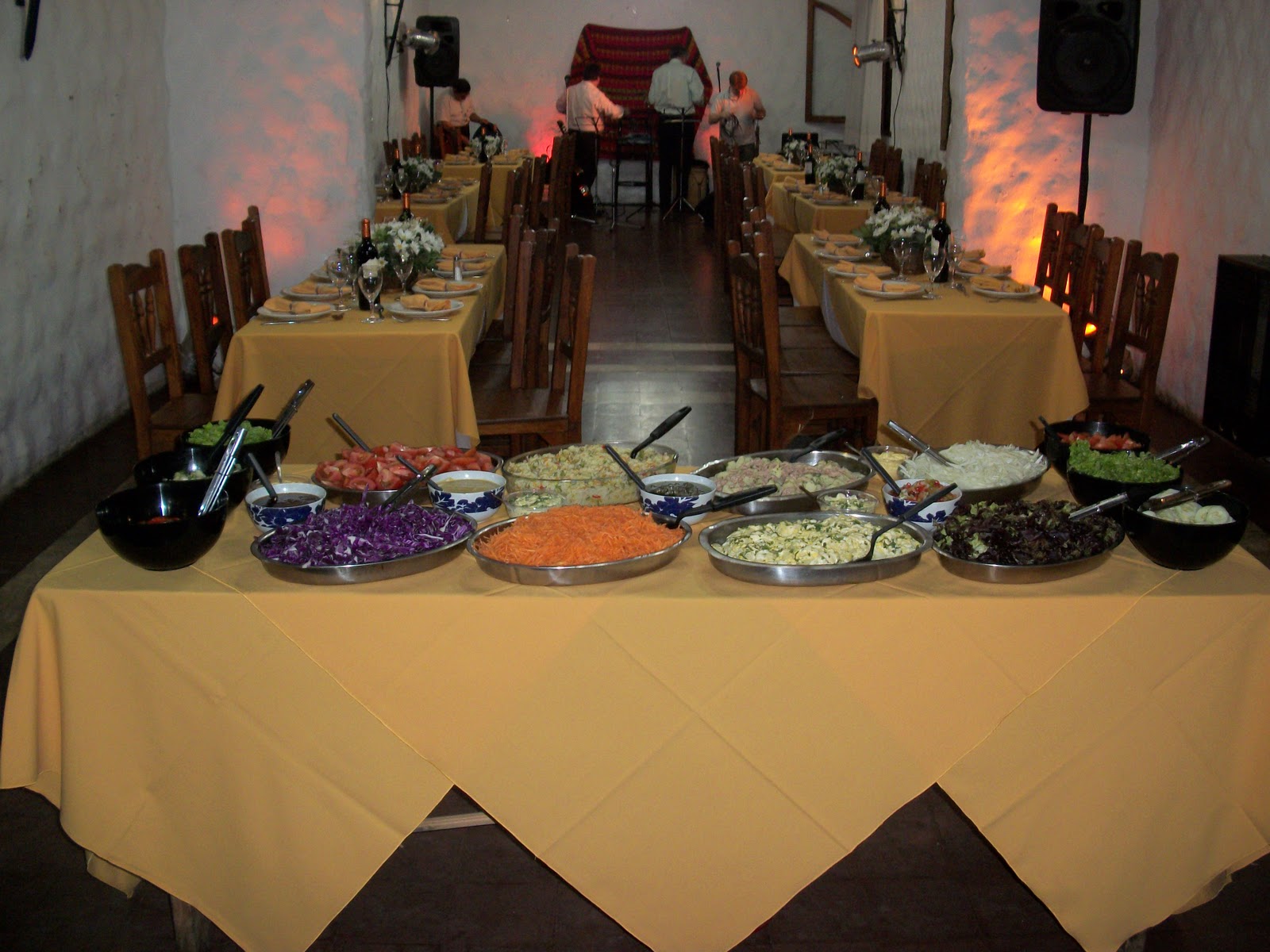 Nativa Catering & Eventos: Evento: Cena campestre y asador criollo