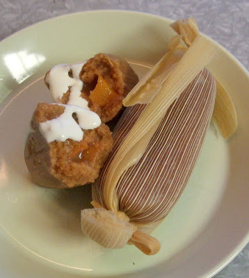 Eating L.A.: La Guera Tamalera: Insanely good tamales from a white girl