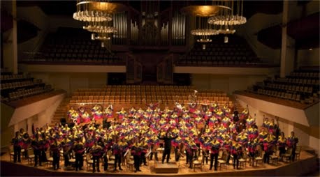 [orquesta-simon-bolivar.jpg]