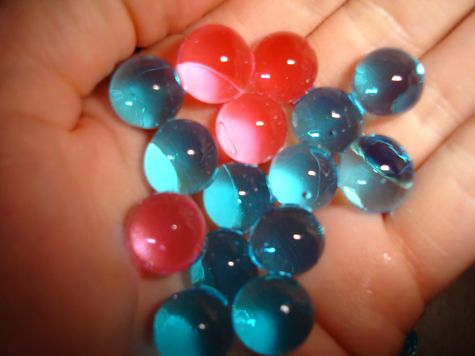 child swallowed orbeez